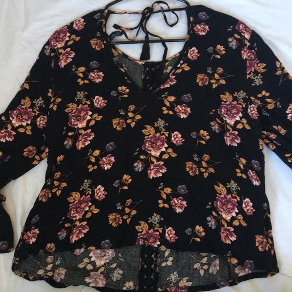 Floral Forever 21 Blouse - Picture 4 of 8